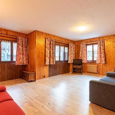 Maison Dede Cir Vda Introd 0007 Luaran gambar