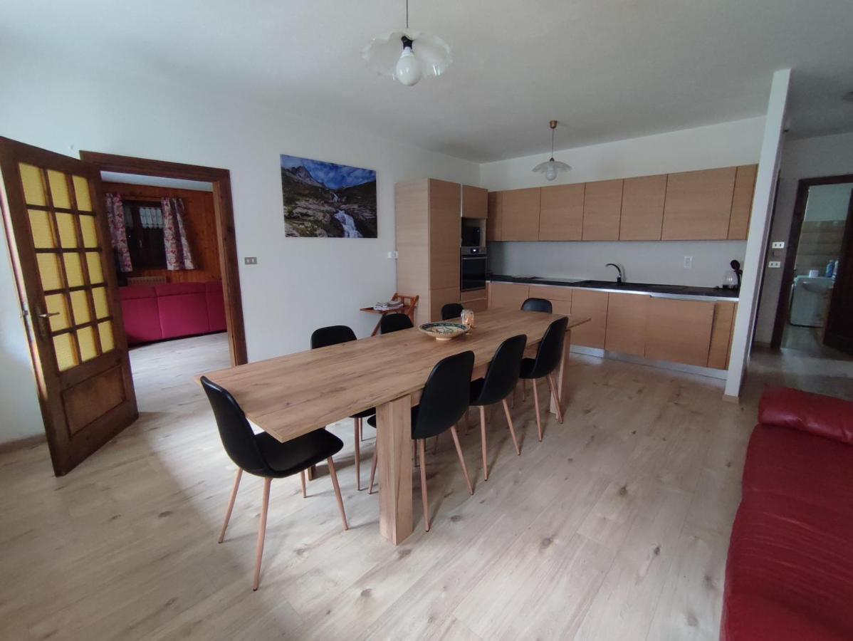 Maison Dede Cir Vda Introd 0007 Luaran gambar