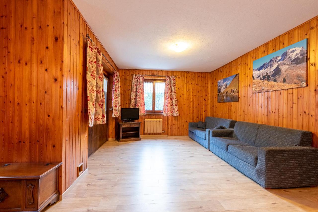 Maison Dede Cir Vda Introd 0007 Luaran gambar